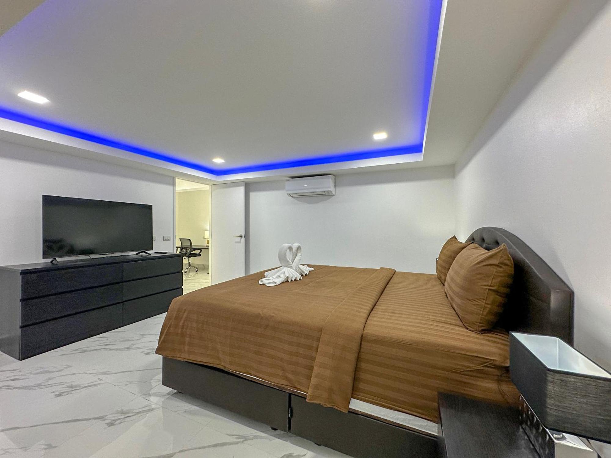 Stunning Beachfront View Luxurious Apartment 40 Praia de Jomtien Exterior foto